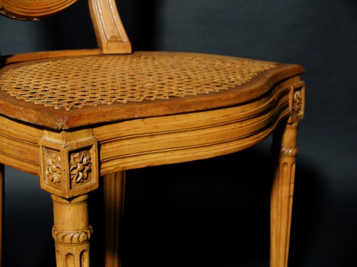 XVIIIe siècle - Suite de 4 chaises cannées d'époque Louis XVI