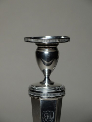 Antique Silver  - Pair Of 19th Century Candlesticks In Solid Silver 