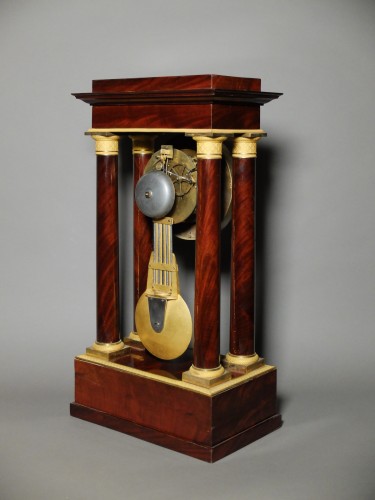 Antiquités - Empire regulator clock in mahogany - Early 19th century 