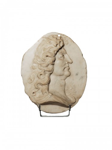 Médaillon au profil de Louis XIV d'après François GIRARDON
