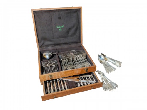 Christofle &amp; Cardeilhac - Flatware Set Of 85 Pieces In Solid Silver “Royal chiseled” model.