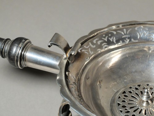 XVIIIe siècle - Réchaud en argent massif par J.B. Leroux, Lille, 1746