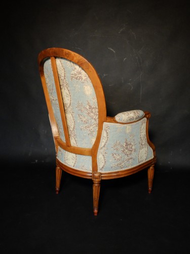 Sièges Fauteuil & Bergère - Bergère Louis XVI estampillé par Claude Chevigny