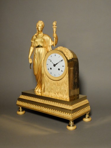 Horlogerie Pendule - Pendule borne représentant Cérès ou l'allégorie de l'été