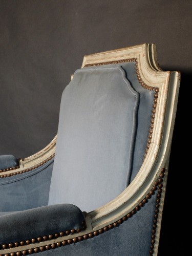 Antiquités - Pair of large Louis XVI period bergere chairs 