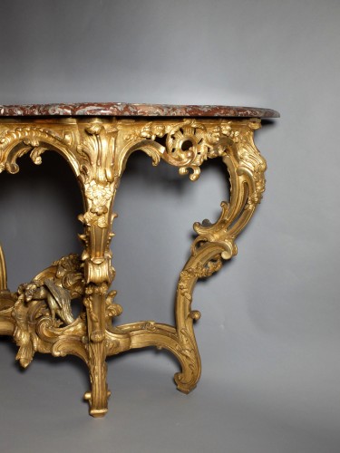 Louis XV period dragon console  - Furniture Style Louis XV