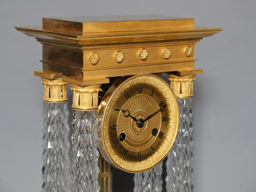 19th century - Charles X clock in bronze and crystal 