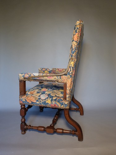 Louis XIII period rack and pinion armchair  - 