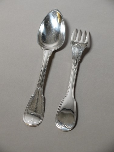 silverware & tableware  - Set of 12 solid silver cutlery, filet model, hallmarked with the 1st rooste