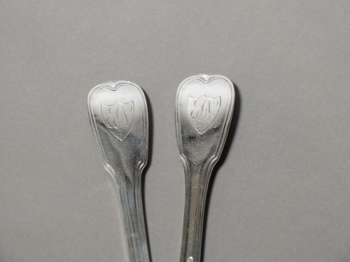 Set of 12 solid silver cutlery, filet model, hallmarked with the 1st rooste - 
