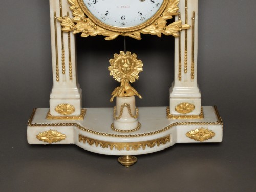 Horlogerie Pendule - Pendule portique d'époque Louis XVI