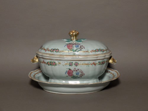 Grande terrine et sa paire de rafraichissoirs à bouteilles - Céramiques, Porcelaines Style Transition