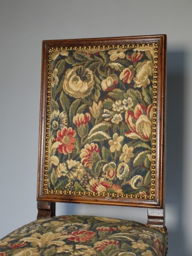 Antiquités - Suite of 4 Louis XIII period chairs 