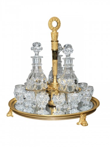 Cabaret ou cave à liqueurs d'époque Empire