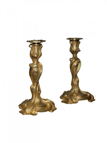 Paire de bougeoirs rocailles d'après Meissonnier