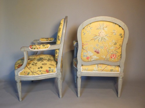 Antiquités - Pair Of Louis XVI Period Armchairs "à La Reine"
