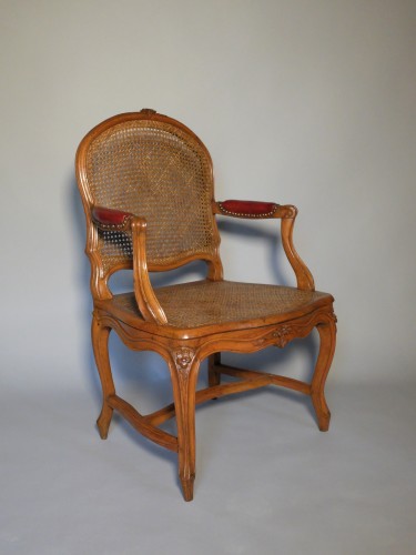 Seating  - Pair of caned armchairs stamped Pierre Moreau