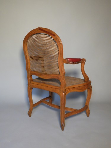 Pair of caned armchairs stamped Pierre Moreau - 
