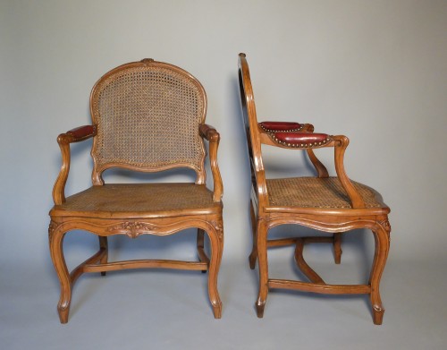 18th century - Pair of caned armchairs stamped Pierre Moreau