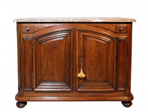 Buffet de chasse estampillé Claude Chevigny