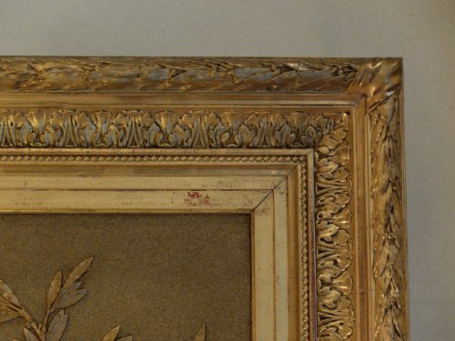 Grand cadre ovale en bois et stuc doré - Antiquités Olivier Alberteau