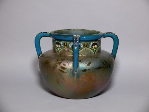 Céramiques, Porcelaines  - Manufacture de Montières - Grande potiche irisée circa 1917