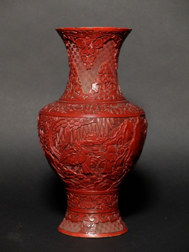 Pair of Chinese vases in cinnabar lacquer - 19th century - Asian Works of Art Style 