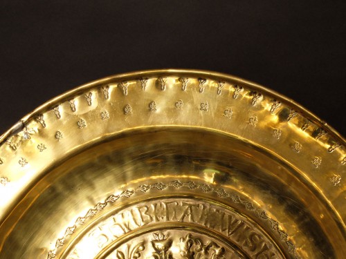 Art sacré, objets religieux  - Plat de quête ou à offrandes - Nuremberg XVIe siècle