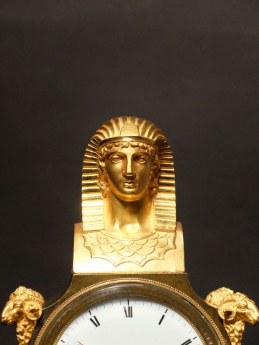 XIXe siècle - Pendule vase Retour d'Egypte circa 1800