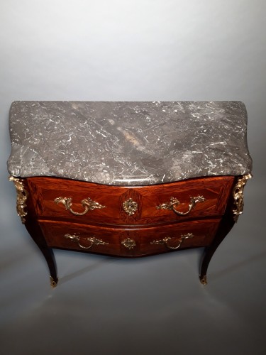 Louis XV - Commode d'époque Louis XV estampillée Jean Georges SCHLICHTIG