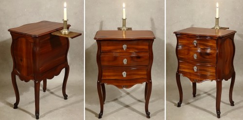 XVIIIe siècle - Petite commode de salon en satiné massif - La Rochelle XVIIIe