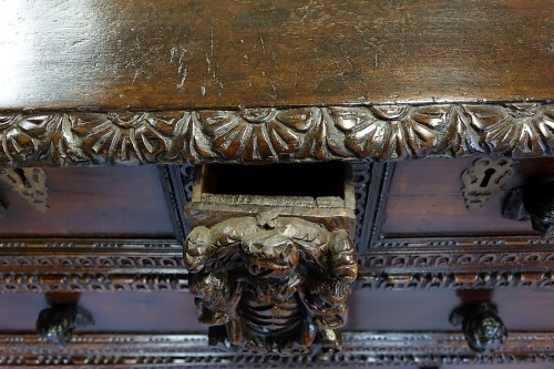 Commode de palais "à bambocci" - Gênes, époque Renaissance - Antiquités Philippe Glédel