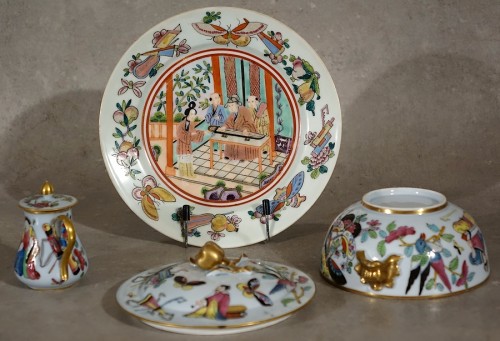 Céramiques, Porcelaines  - Ensemble de porcelaines de Bayeux au chinois - Période Sophie & Jenny Langlois