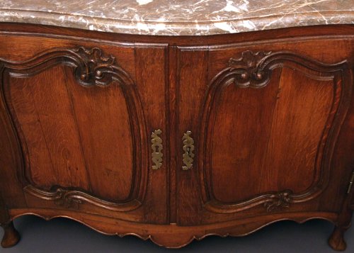 Curved hunt Buffet from Flanders in solid oak said &quot;buffet de chasse&quot; - Furniture Style Louis XV