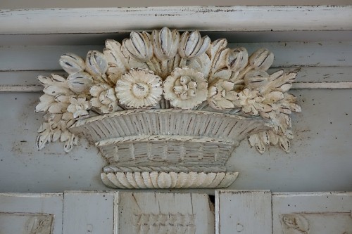 Armoire de mariage normande sculptée et laquée - Haute-Normandie - Mobilier Style 