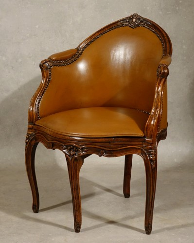 Fauteuil de bureau par Jean-René Nadal, Paris époque Louis XV - Sièges Style Louis XV