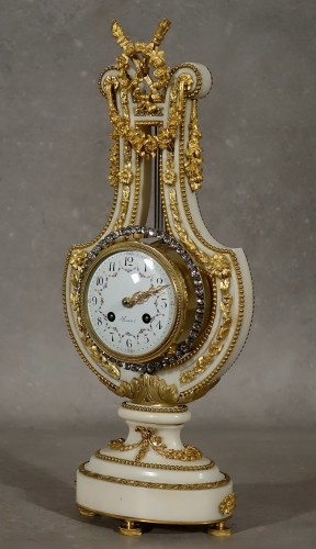 Horlogerie Pendule - Pendule lyre néoclassique - Paris époque Napoléon III