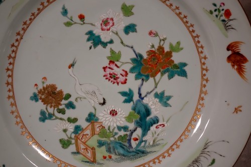 Soup tureen and its display stand in Compagnie des Indes porcelain - Qianlong - 