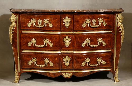 Furniture  - Important Regence commode attributed to Doirat