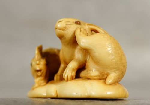 Netsuke signé Kaigyokusai Masatsugu - Antiquités Philippe Glédel