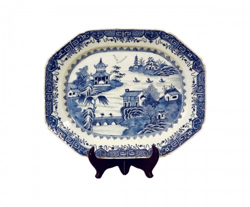 Plat en porcelaine bleu et blanc de Chine - Qianlong