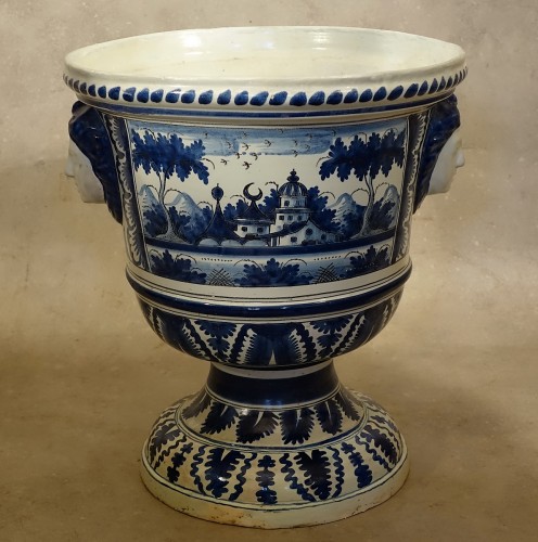 XVIIe siècle - Grand vase à oranger - Nevers fin XVIIe début XVIIIe