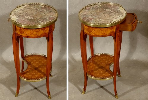 Antiquités - Table Transition à la Reine - Paris, XVIIIe