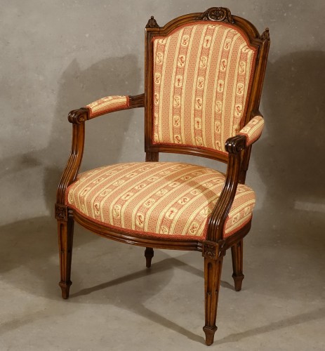 Louis XVI - Suite of 4 Louis XVI armchairs stamped Pillot, Nîmes 18th century