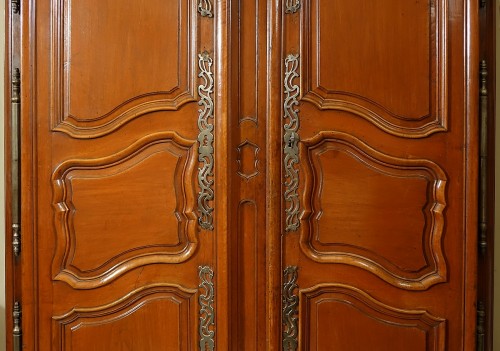 XVIIIe siècle - Armoire de mariage provençale - Fourques XVIIIe
