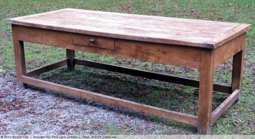 19th century - Large and wide kitchen table  said &quot;d&#039;office de propriété&quot;