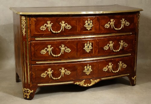 Commode grenobloise Louis XIV en placage de prunier - Mobilier Style Louis XIV