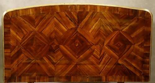 Commode grenobloise Louis XIV en placage de prunier - Antiquités Philippe Glédel