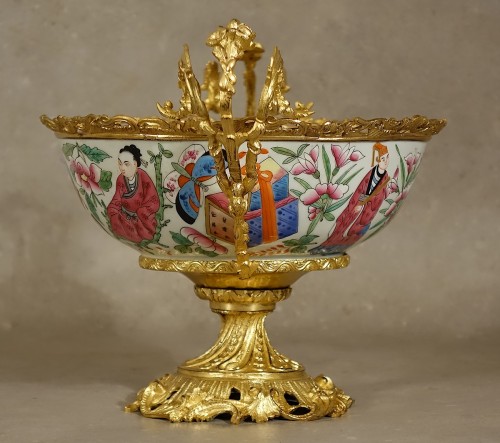 Coupe en porcelaine de Bayeux à monture de bronze - Antiquités Philippe Glédel