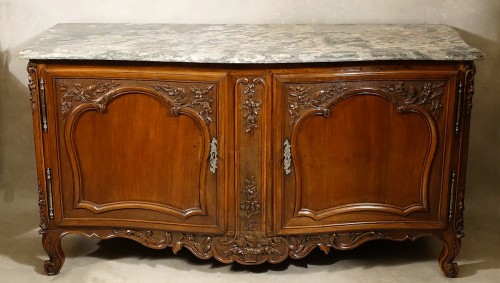 Important buffet de chasse du Bas-Languedoc - Mobilier Style Louis XV